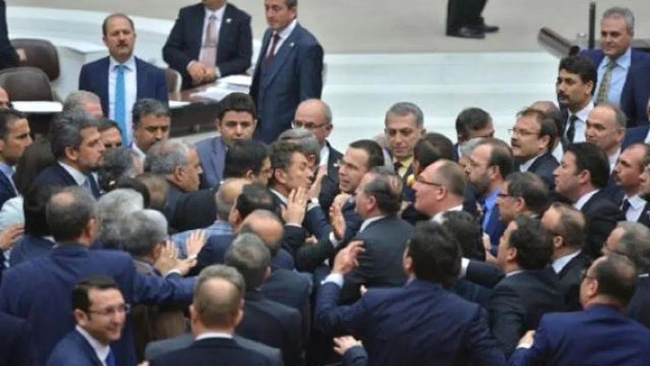 Vekillere 40 bin liralık ek bütçe!