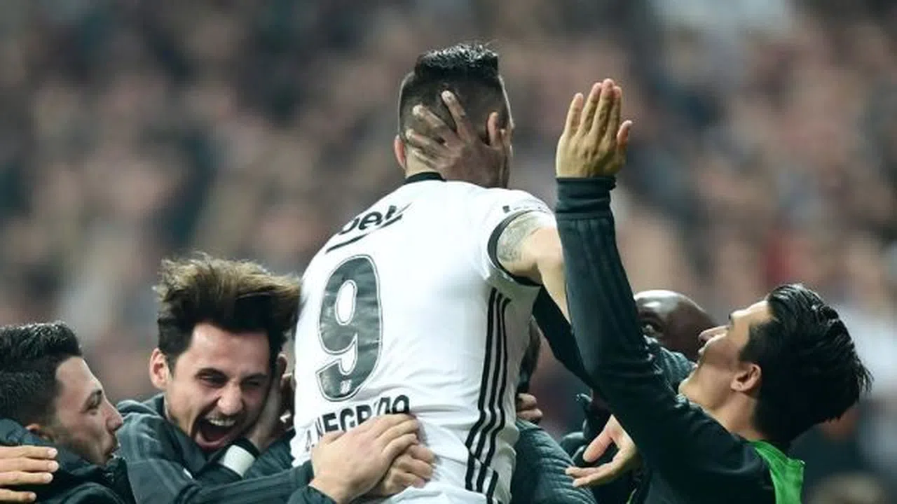 Şenol Güneş'ten Leipzig maçında sürpriz değişiklik