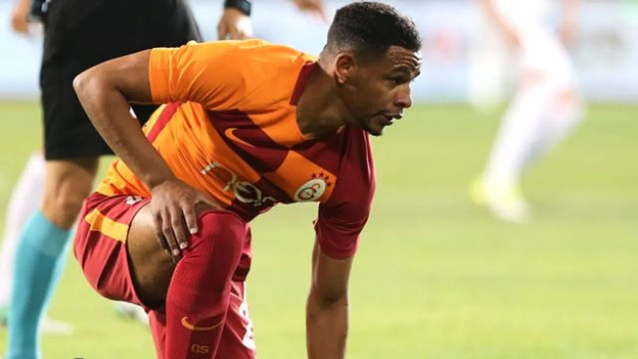 Galatasaray'a nazar değdi, yıldız oyuncu 2 ay yok
