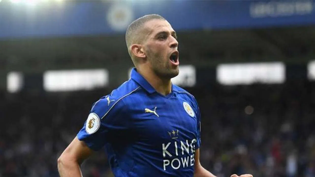 Beşiktaş'ta forvetin yeni adayı İslam Slimani