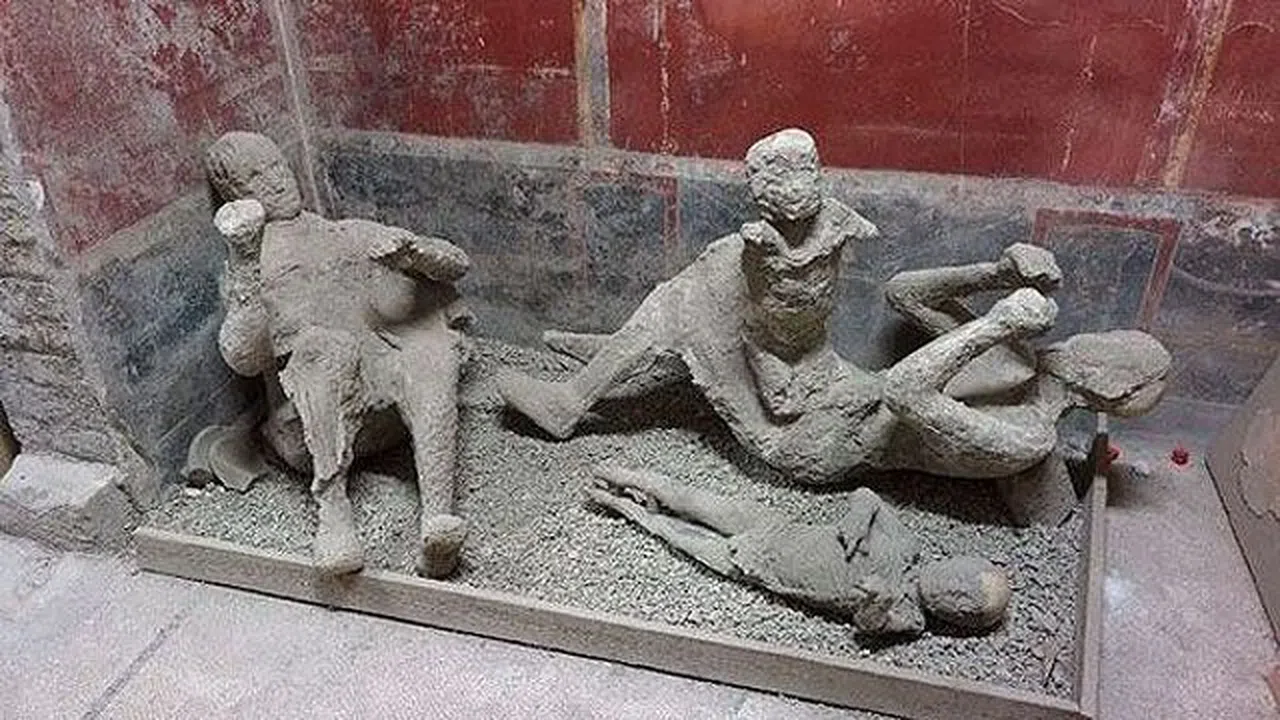 Taşa Dönen İnsanların Şehri; Pompei
