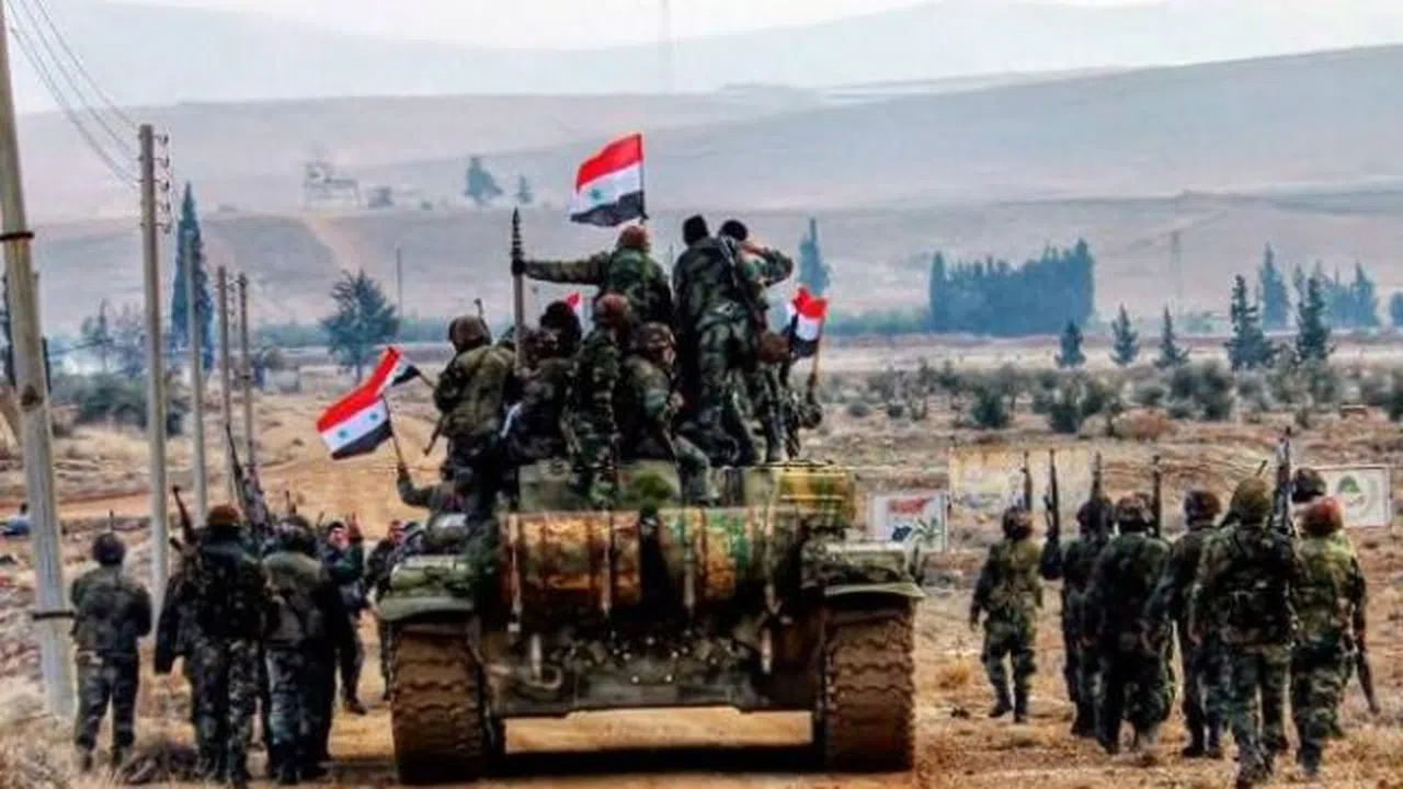 Esad rejimine bağlı güçler Afrin'e girdi Türk jetleri vurdu