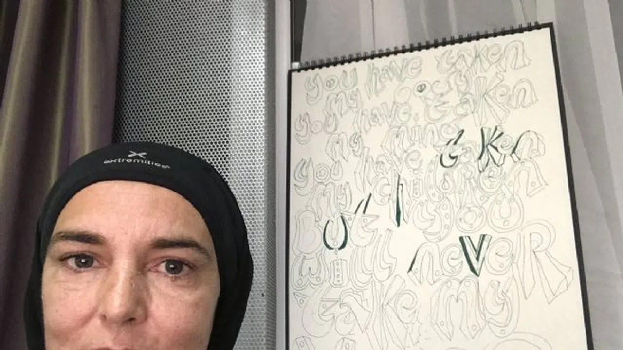 Müslümanlığını ilan eden şarkıcı O'Connor; beyazlar iğrenç!