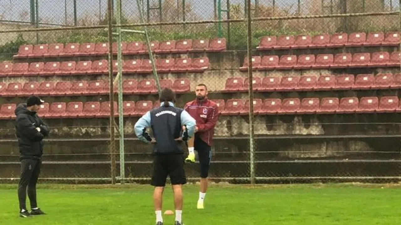 Burak Yılmaz antrenmanlara başladı
