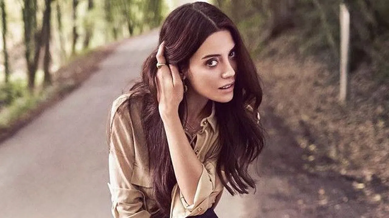 Kenan İmirzalioğlu ile Cansu Dere aynı projede!