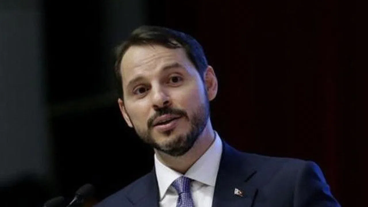 Berat Albayrak'tan Ziraat Bankası'na tebrik mesajı