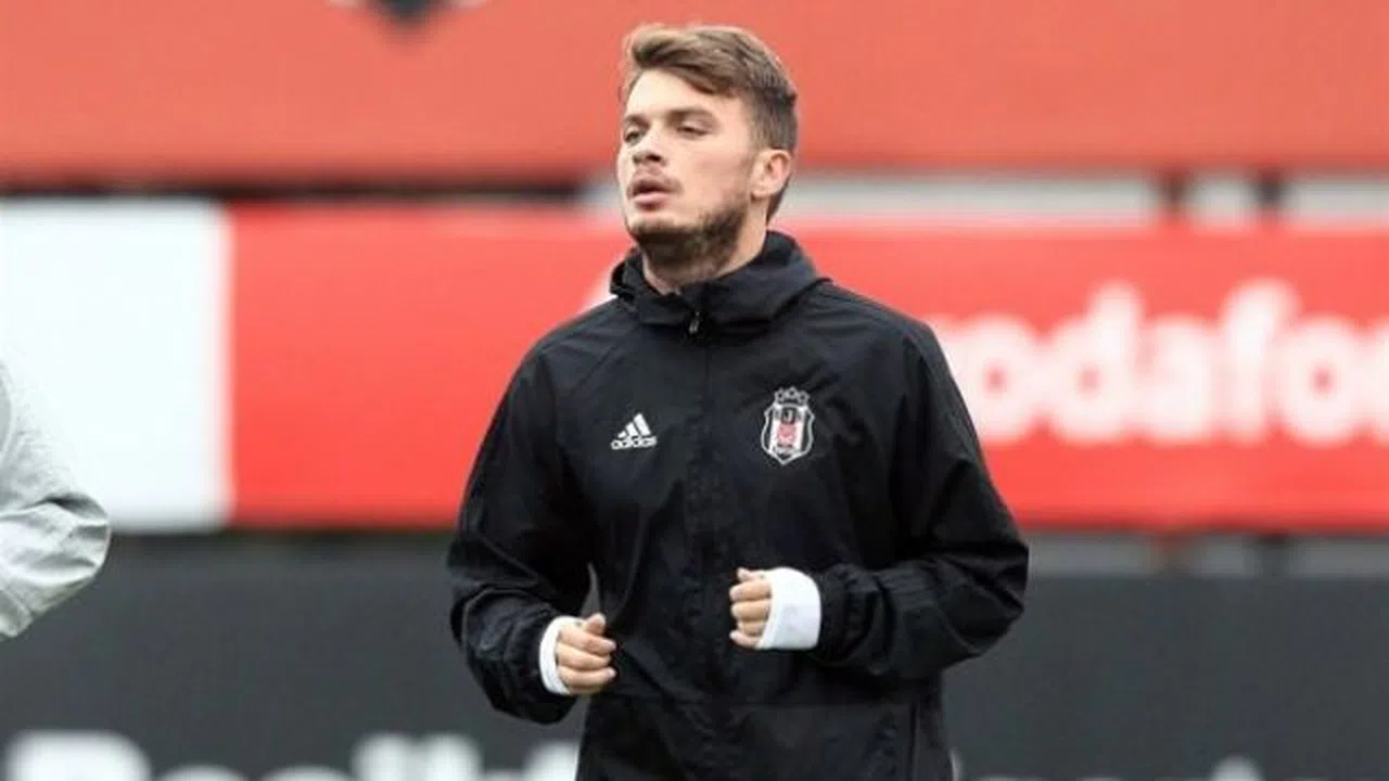 Adem Ljajic siyah beyazlıları korkuttu!