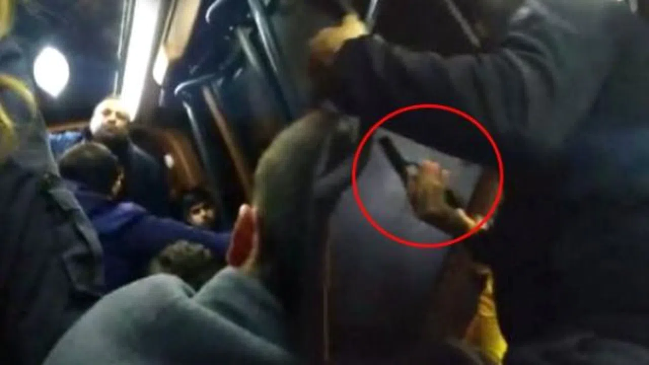 İstanbul'da minibüse silahlı saldırı