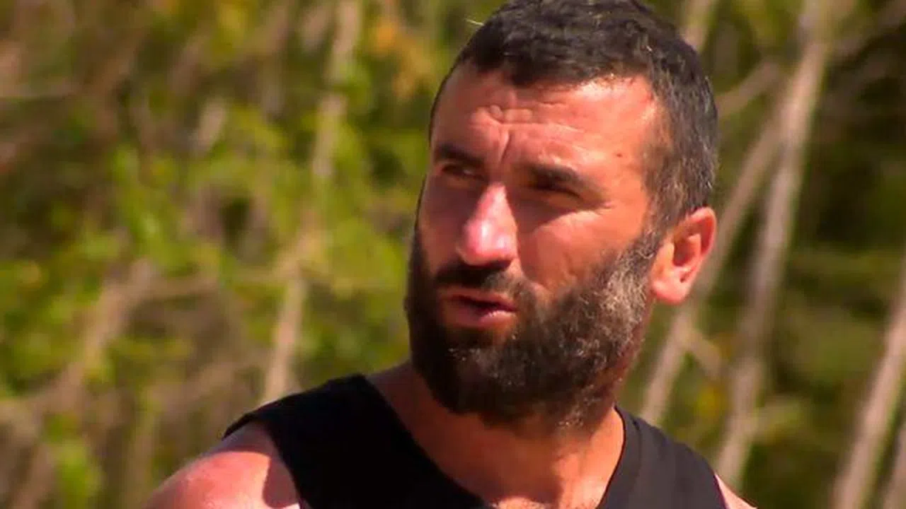 Survivor Hikmet ile Dimitra aşk mı yaşıyor?