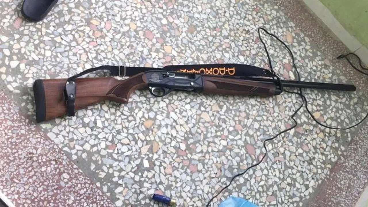 Kazara kendi kızını vurdu