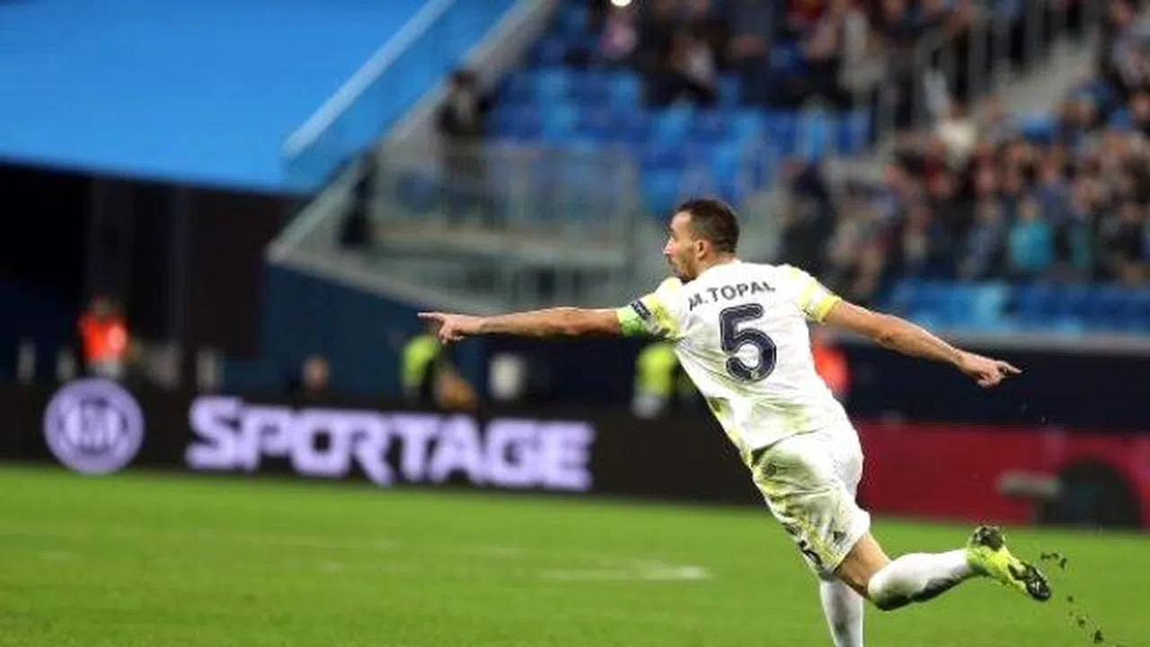 Mehmet Topal kadrodan çıkarıldı