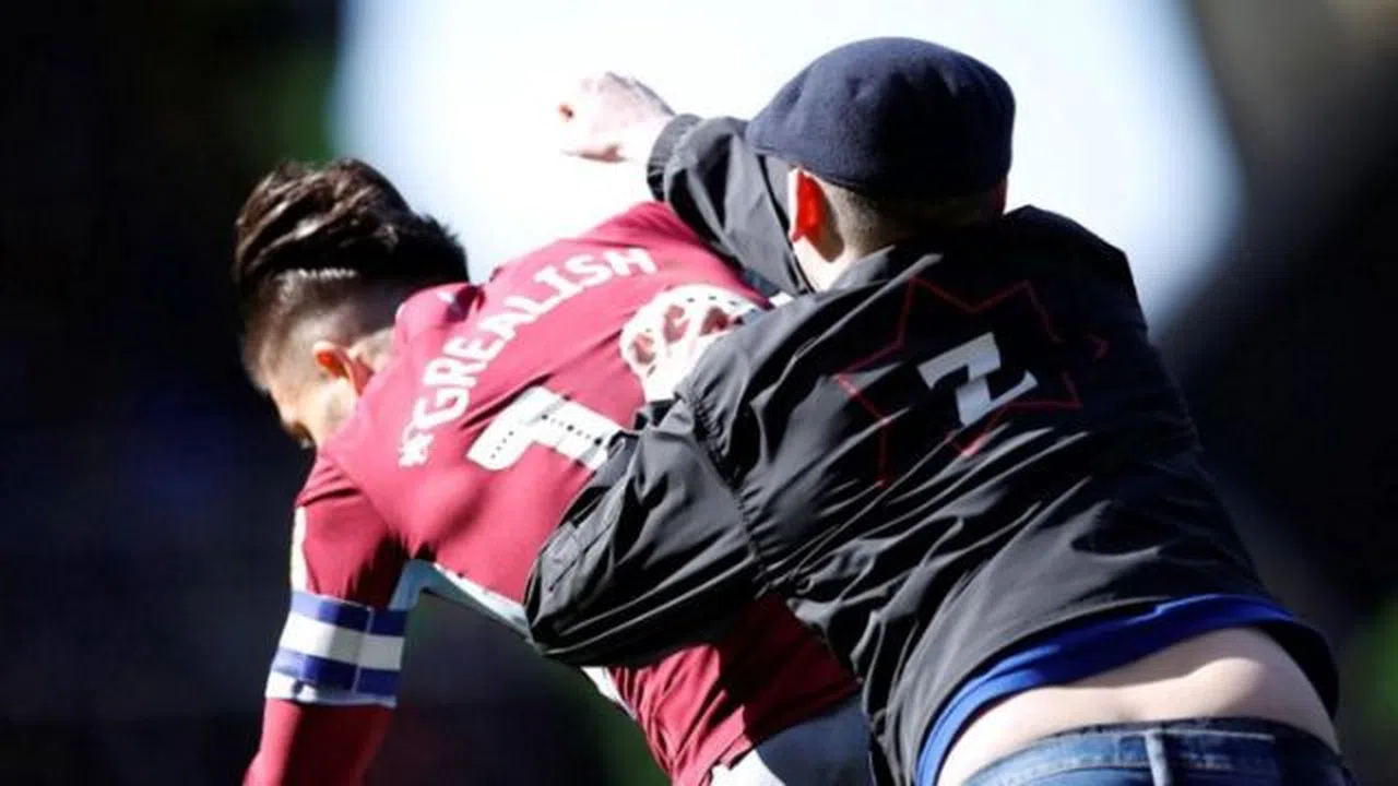 İngiltere Ligi maçında olay!