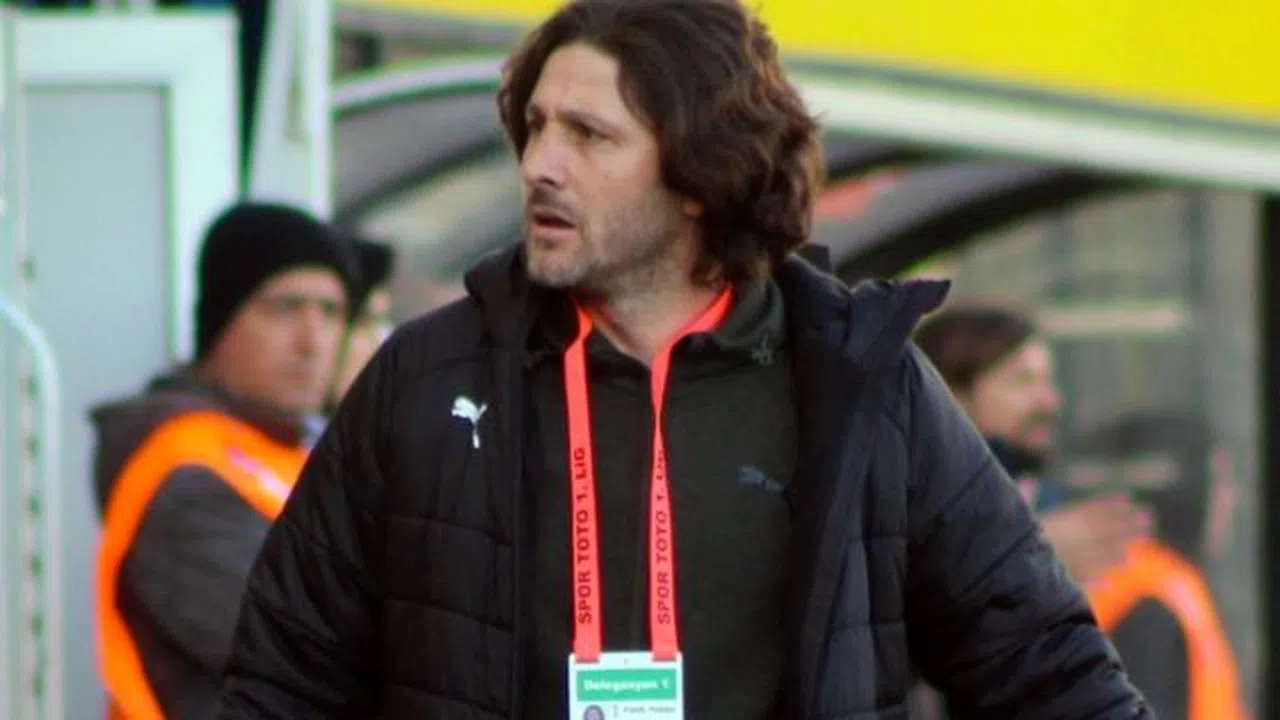 Fatih Tekke görevinden ayrıldı