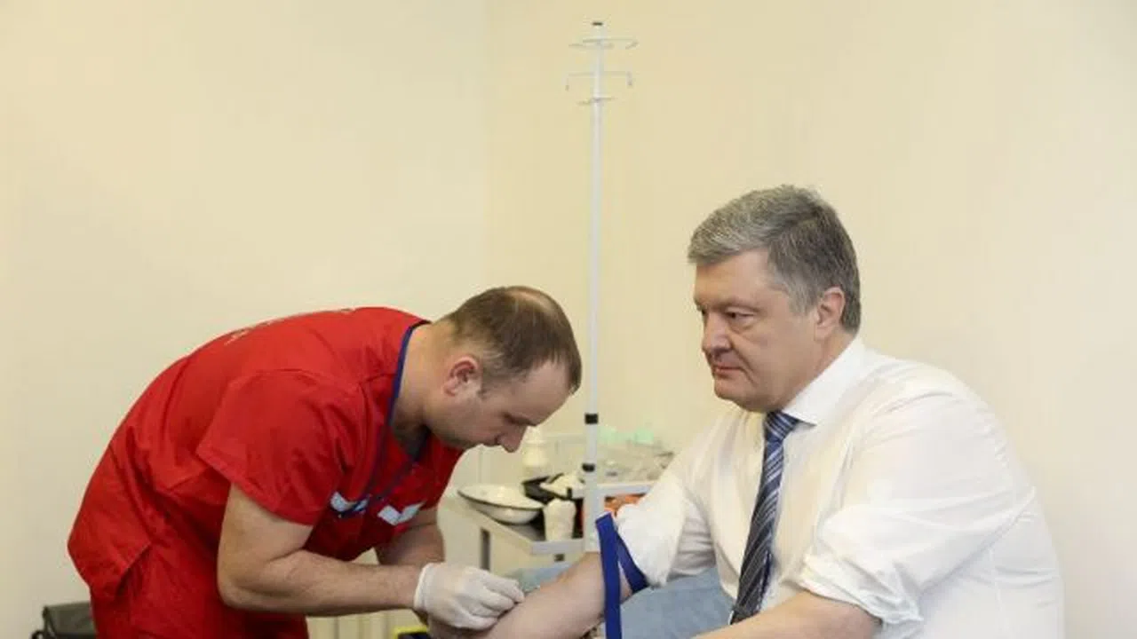 Ukrayna'da başkan adayları alkol ve uyuşturucu testinden geçti