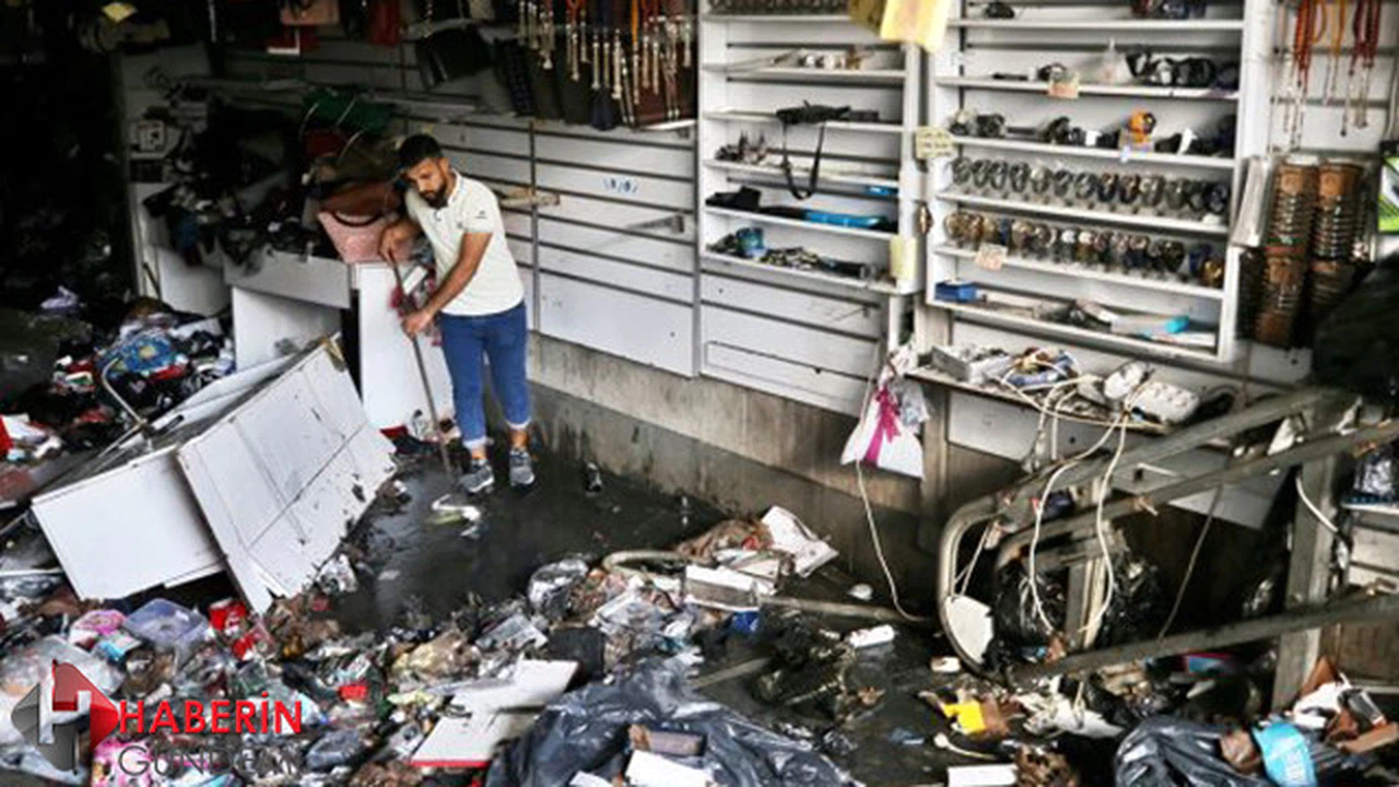 Eminönü'nde temizlik çalışmaları başladı
