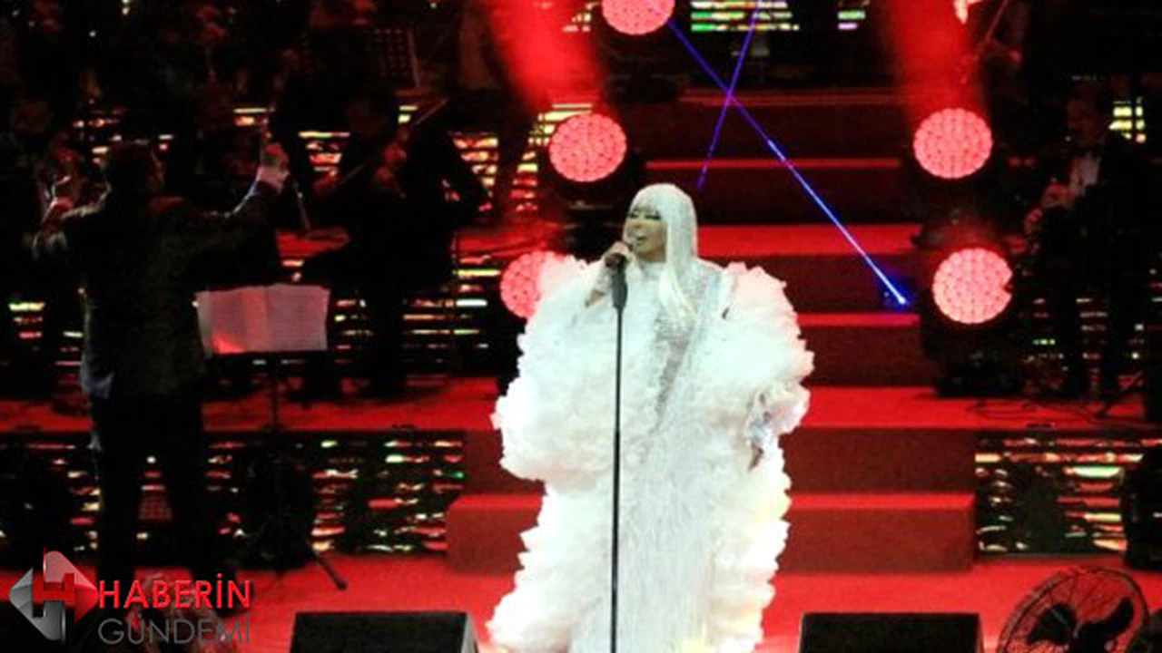 Bülent Ersoy nişanlı adama göz koydu