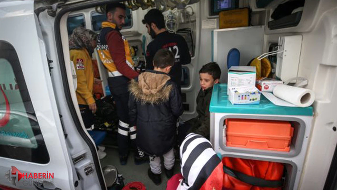 Yüzme havuzunda hastanelik oldular