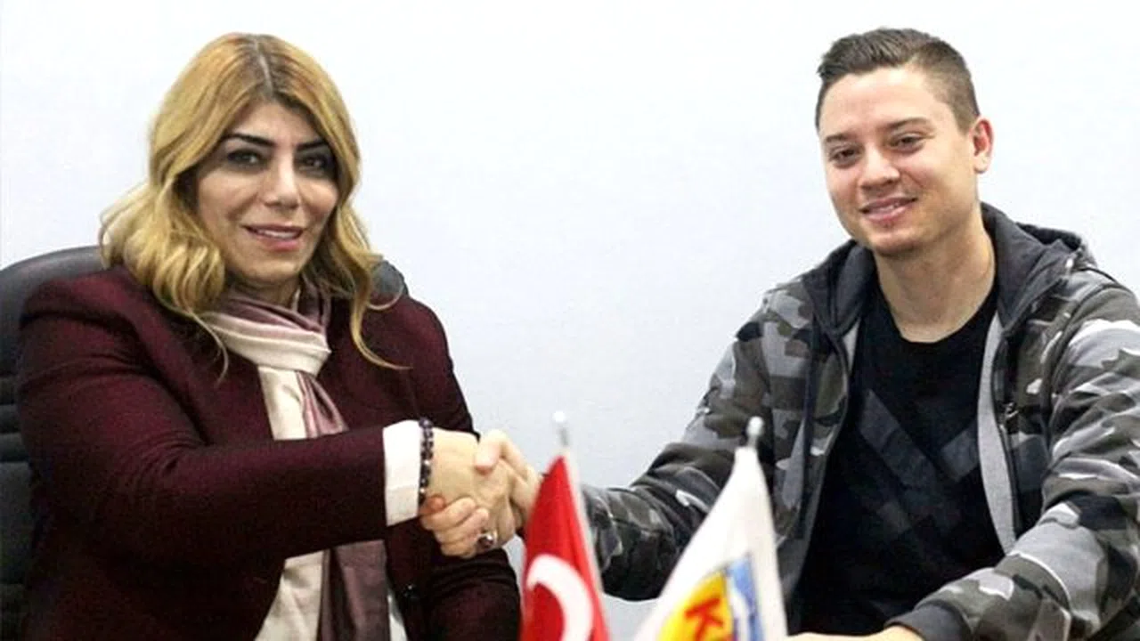 Kayserispor'dan görülmemiş hareket