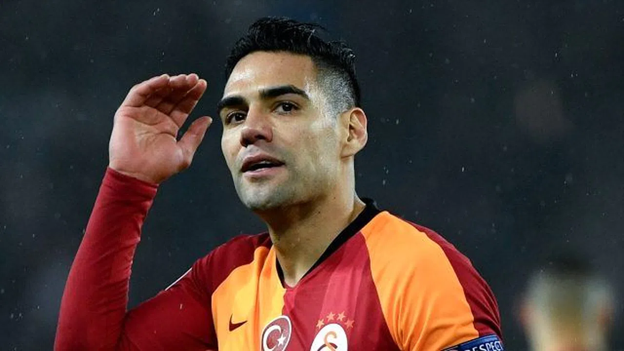 Falcao'dan taraftarlara müjde