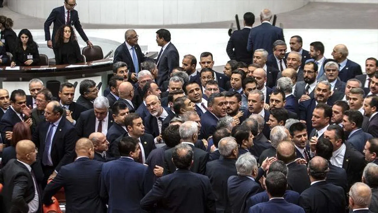 Meclis'te şehit parası tartışması