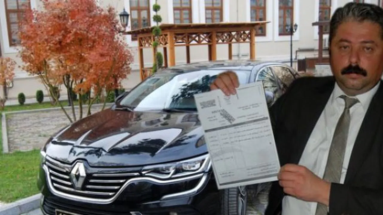 Makam aracını satılığa çıkardı