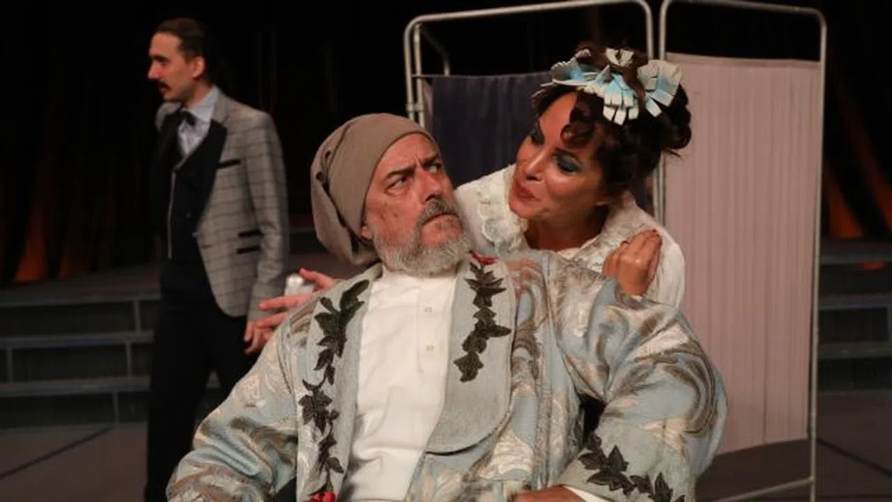 Hastalık Hastası Bahçelievlerde Seyirciyle Buluşuyor