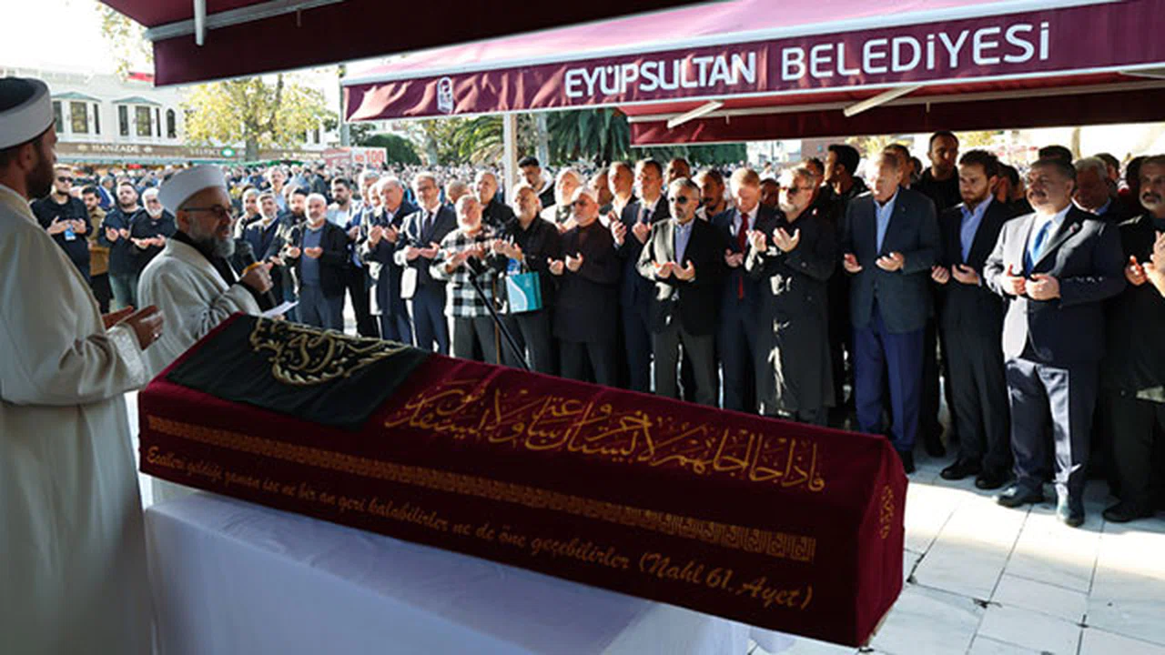 Erdoğan, Hacer Muhterem Coşan'ın Cenaze Töreninde