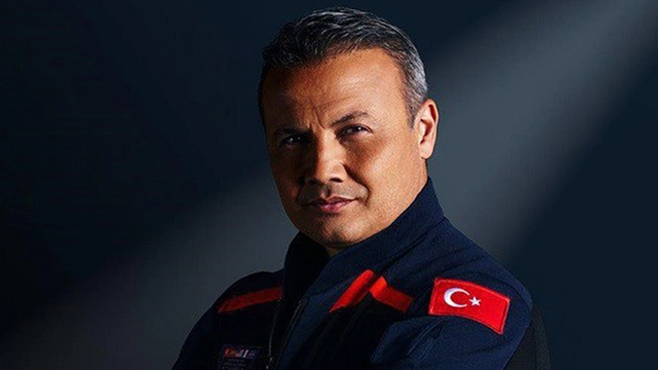 Cumhurbaşkanı Erdoğan'dan Alper Gezeravcı'ya Tebrik
