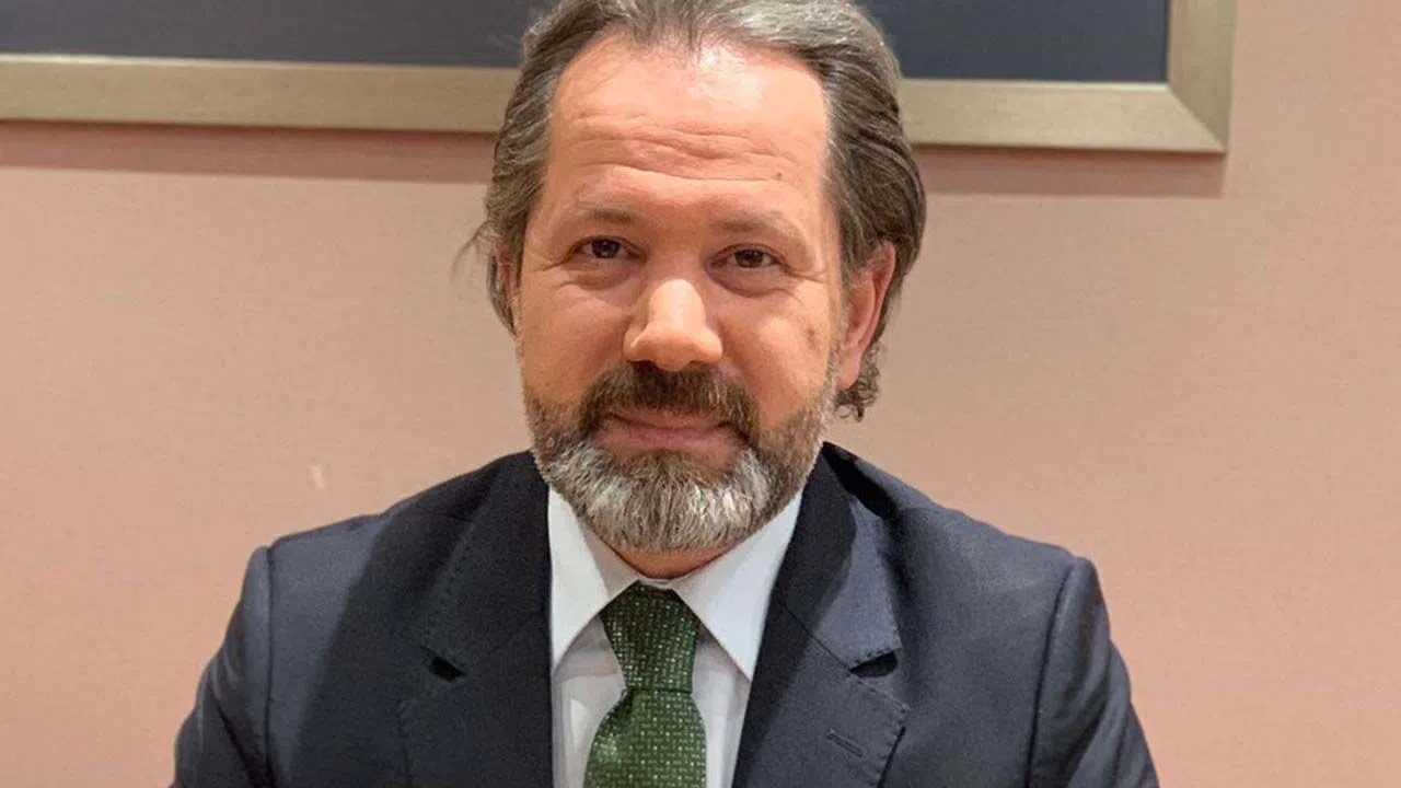 Ünlü ekonomist gram altın için tarih verdi! 'Yükseliş trendine hazır olun' dedi.