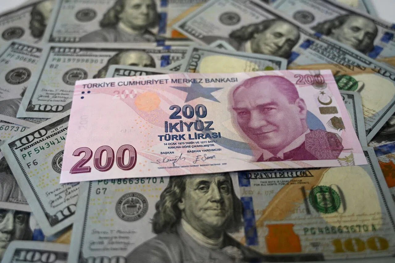 Dolar 39 lirayı aştı, gözler Fed'de