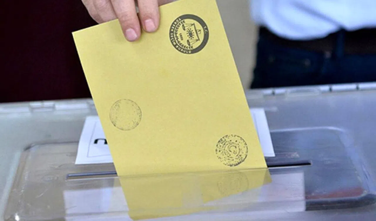 Yerel Yönetim Seçimleri Türkiye'yi Hareketlendiriyor