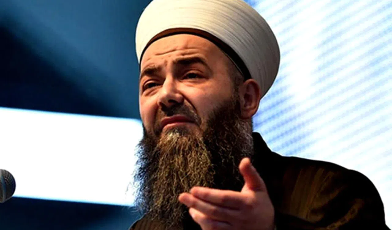 Ünlü'nün Sağlık Durumu Endişe Yaratıyor