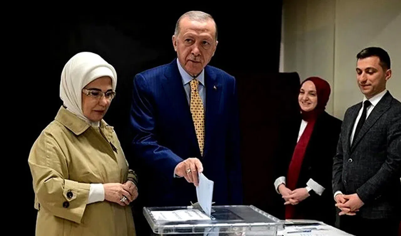 Cumhurbaşkanı Erdoğan, Üsküdar'da Oyunu Kullandı