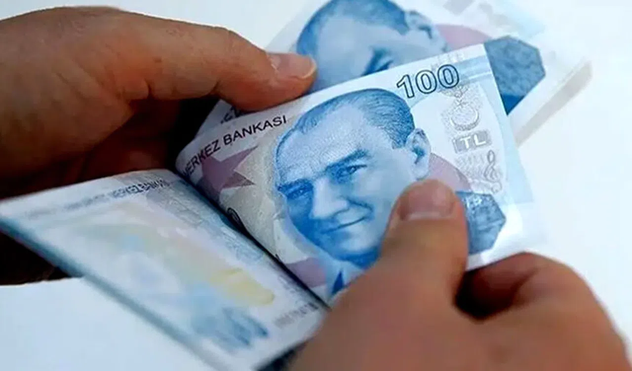Emeklilere Bayram İkramiyesi Ödemeleri Başladı