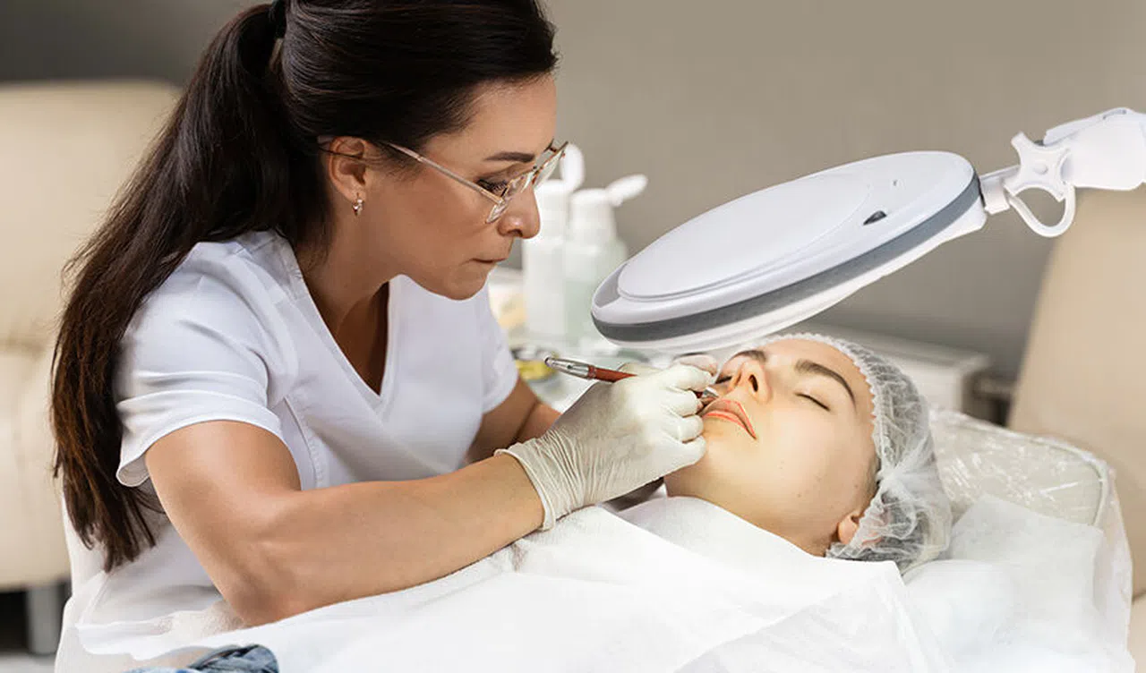 Medikal Estetikte Cilt Gençleştirme ve Lazer Tedavileri