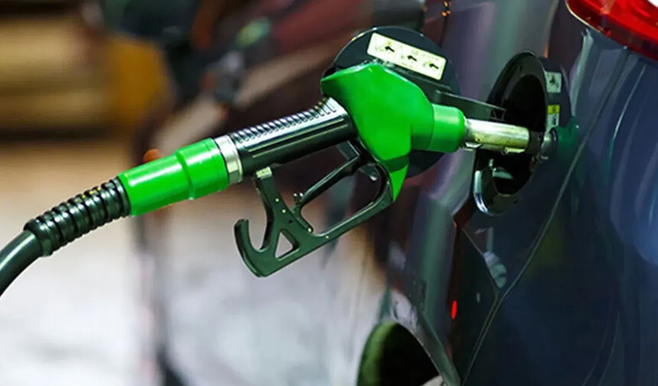 Benzin ve Motorine Zam, Otogaza İndirim Geldi