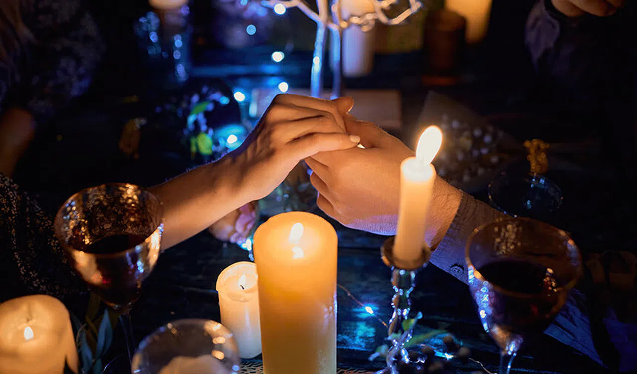Astrolojik Haritaların Ruh Eşlerinin Tanınması