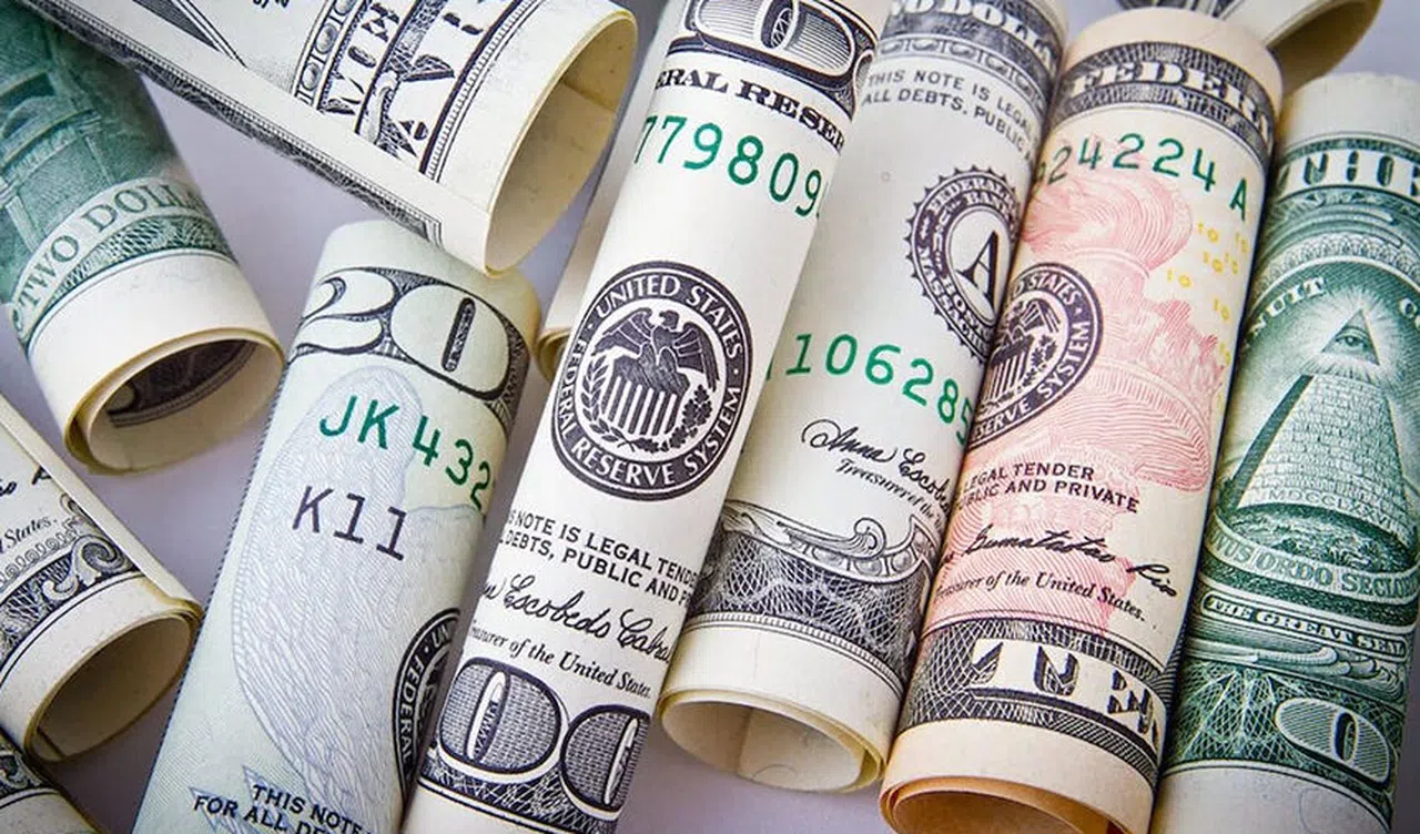 Yabancı Yatırımcılar Türkiye'den 439 Milyon Dolarlık Hisse Sattı