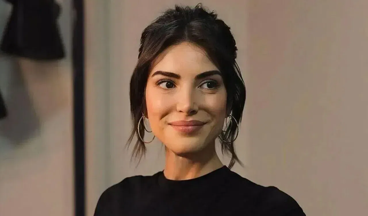 Deniz Baysal Yeni Diziyle Ekrana Geri Dönüyor