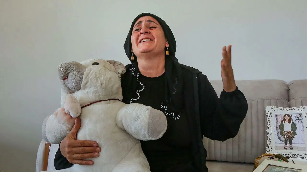 Diyarbakır'da kayıp Narin'in annesi Yüksel Güran gözaltına alındı!