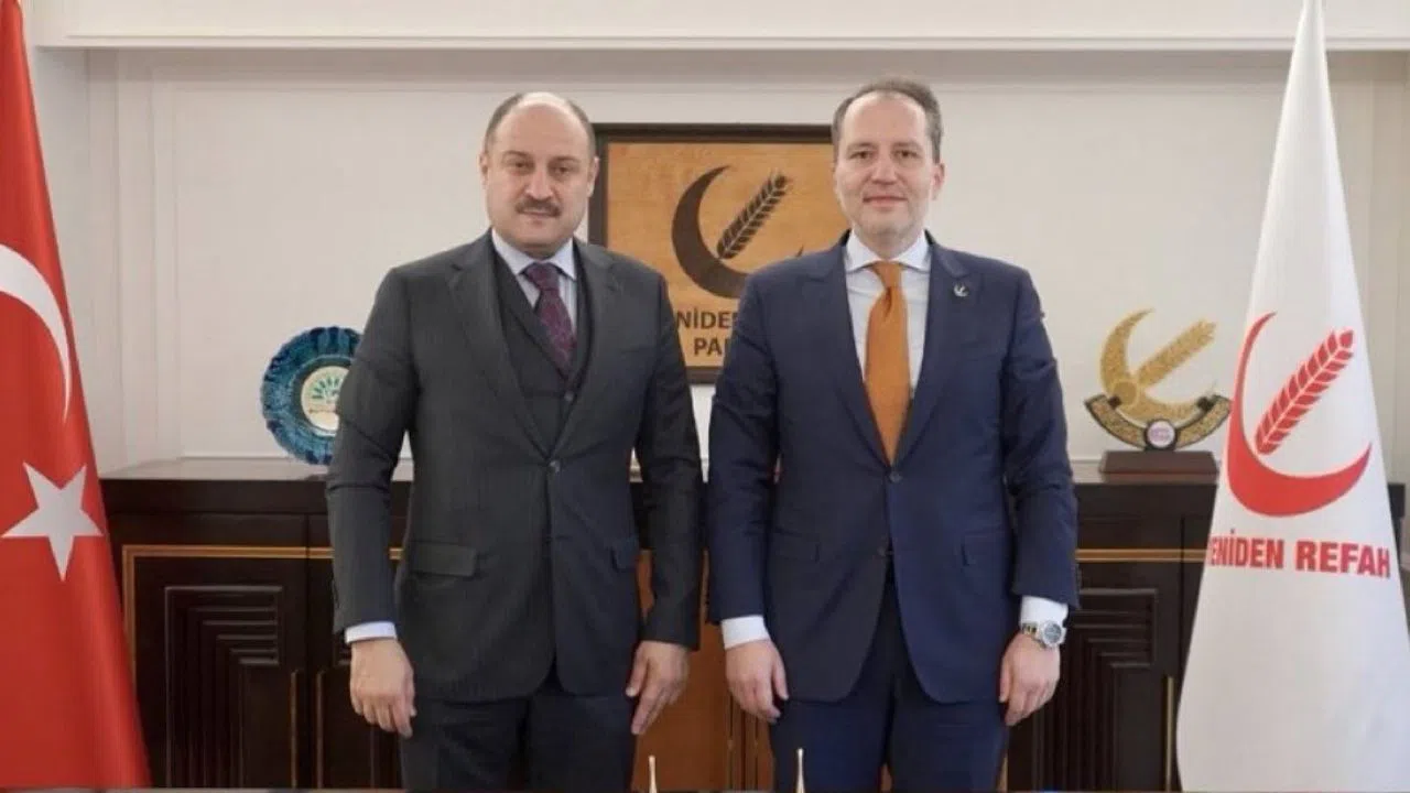 Şanlıurfa Belediye başkanı Mehmet Kasım Gülpınar YRP'den istifa etti