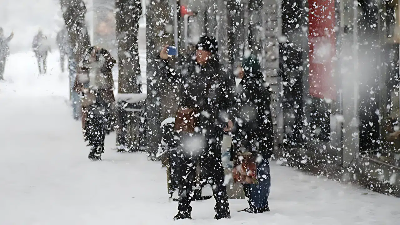 İstanbul’da Kar Alarmı, En Soğuk Geceye Hazır Olun