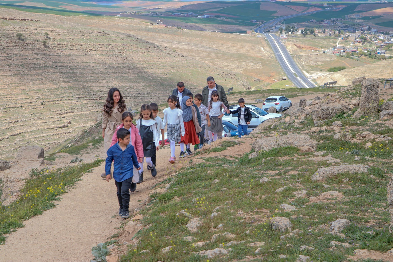 Kültür elçileri projesiyle minikler Diyarbakır’a sahip çıkıyor