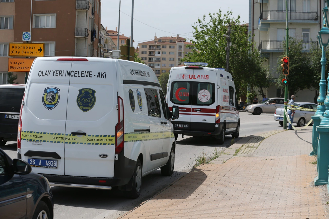 Porsuk Çayı’nda şüpheli ölüm! 36 yaşındaki erkek ölü bulundu