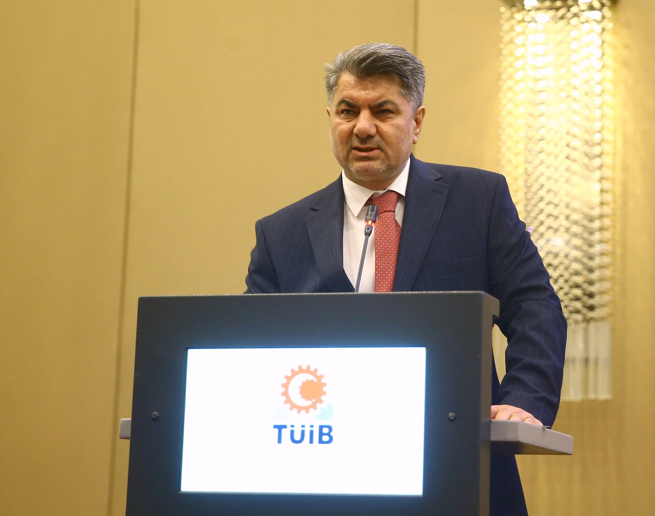 Türkiye-Azerbaycan iş dünyasında istikrar devam ediyor