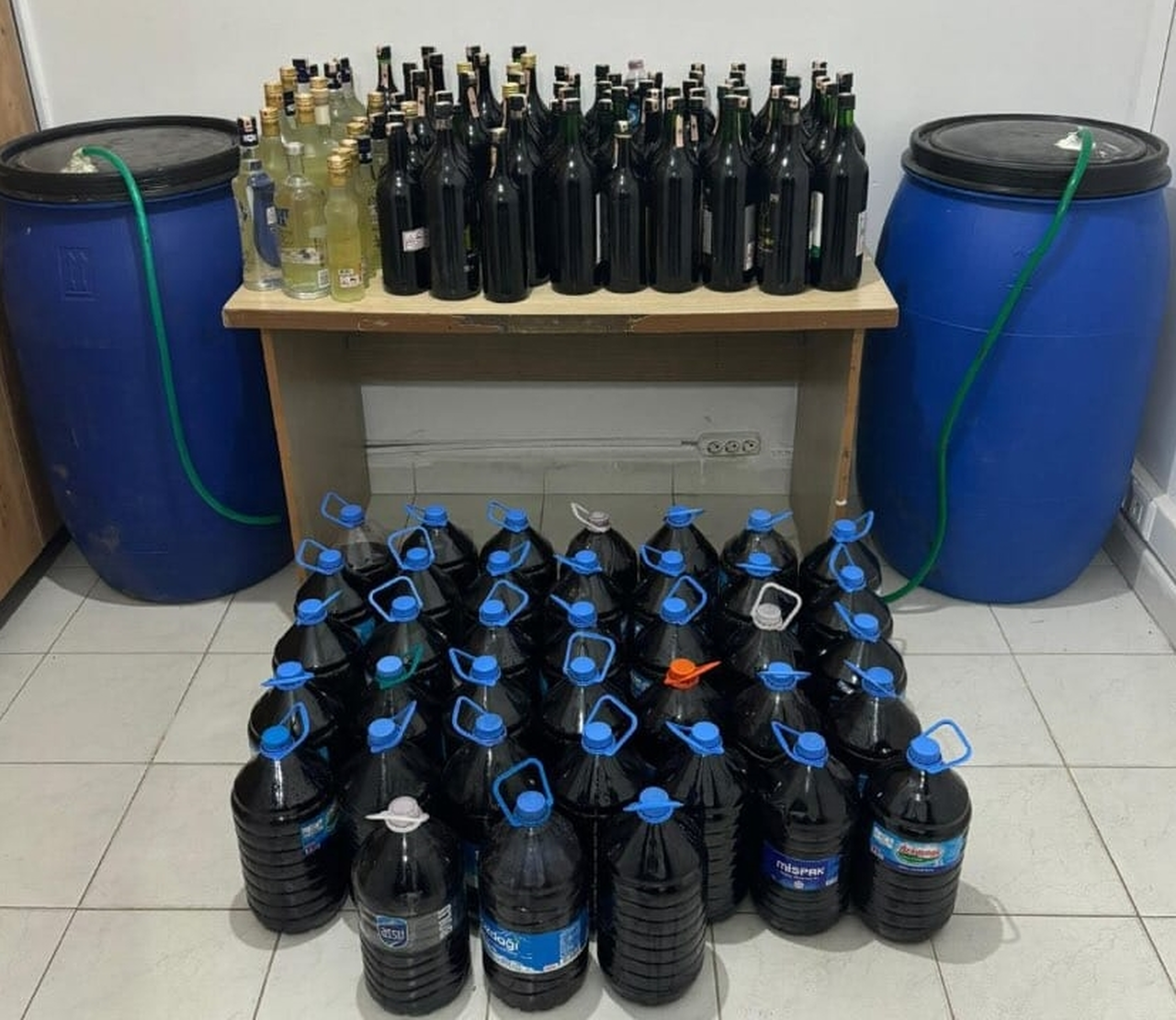 Tekirdağ’da jandarmadan sahte içki baskını