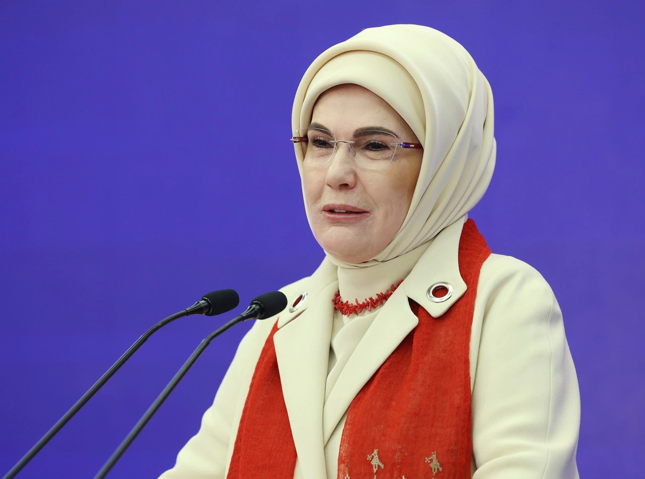 Emine Erdoğan: Etnospor Festivali kültürel köprü olmalı