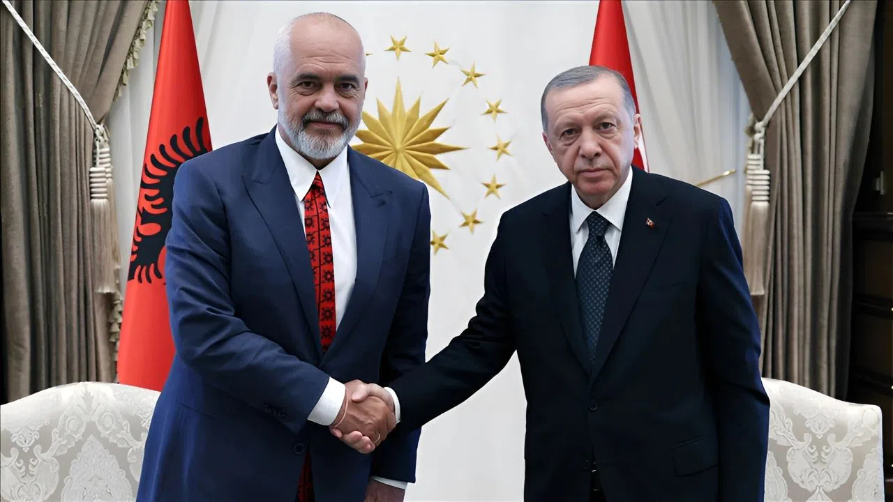 Erdoğan ve Rama telefonla görüştü