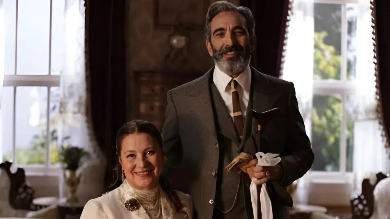 Fırat Tanış, Şakir Paşa performansıyla en iyi erkek oyuncu seçildi