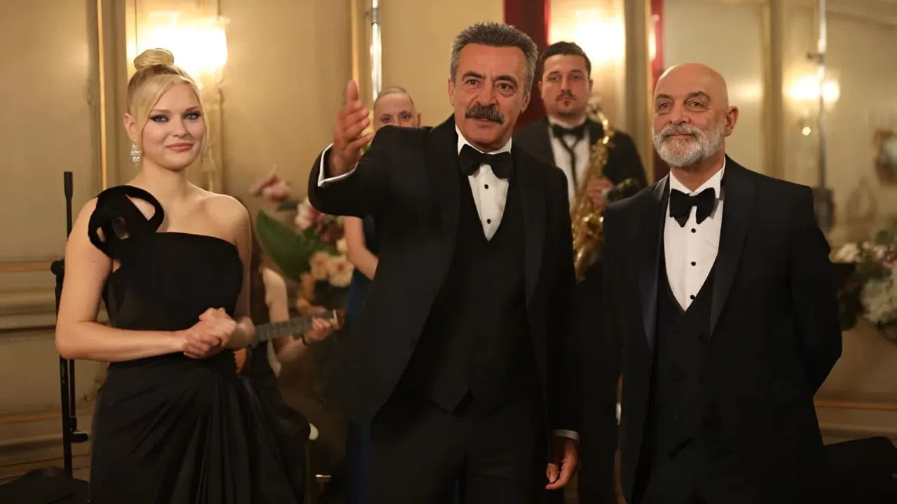 İhanet, Entrika ve Tutku Dolu Bir Başlangıç